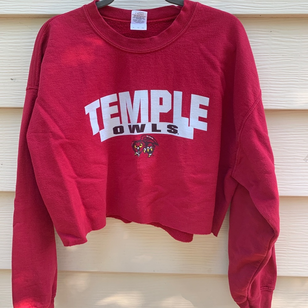 Cropped Temple University Sweatshirt